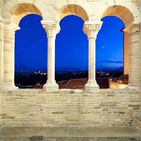 Castello Chiola Dimora Storica