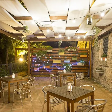 Castello Chiola Dimora Storica Hotel Loreto Aprutino