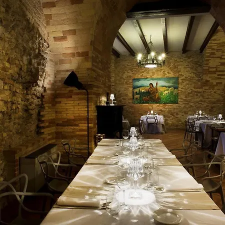 Castello Chiola Dimora Storica Hotel Loreto Aprutino