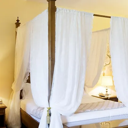 Hotel Castello Chiola Dimora Storica