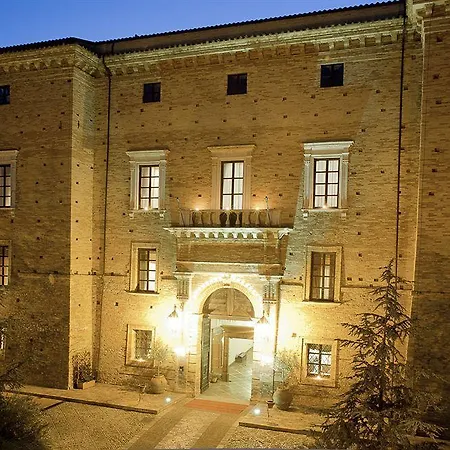 Hotel Castello Chiola Dimora Storica