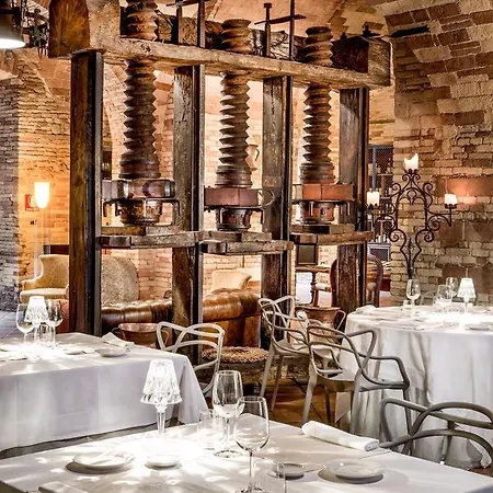 Castello Chiola Dimora Storica 4* Loreto Aprutino