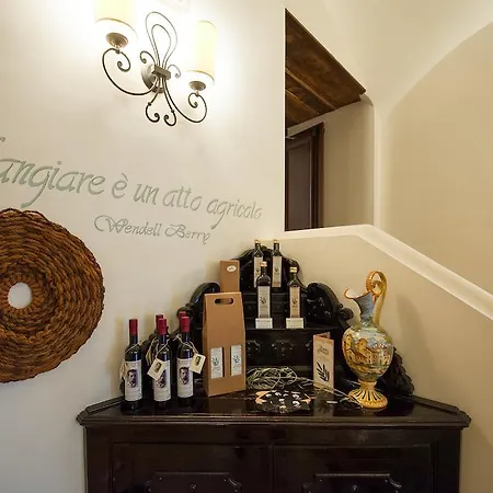 Hotel Castello Chiola Dimora Storica 4*