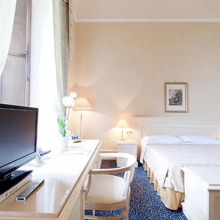 Castello Chiola Dimora Storica 4* Loreto Aprutino