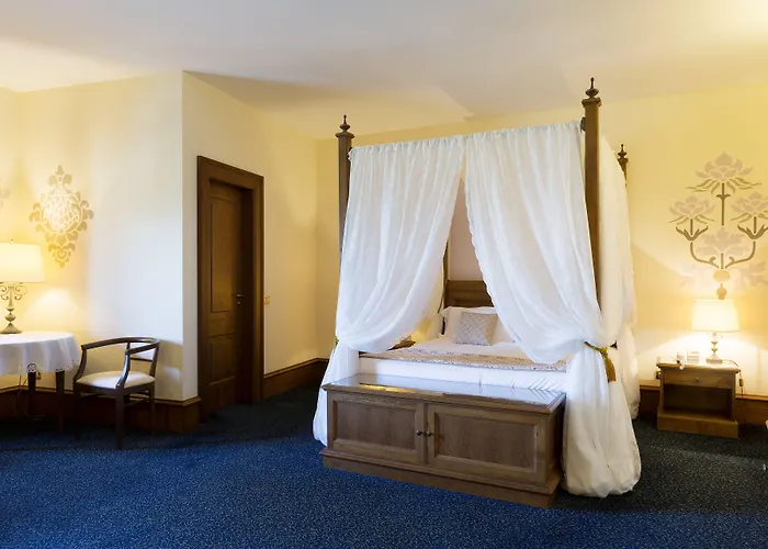 Hotel Castello Chiola Dimora Storica 4*