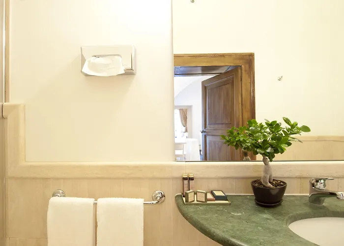 Castello Chiola Dimora Storica