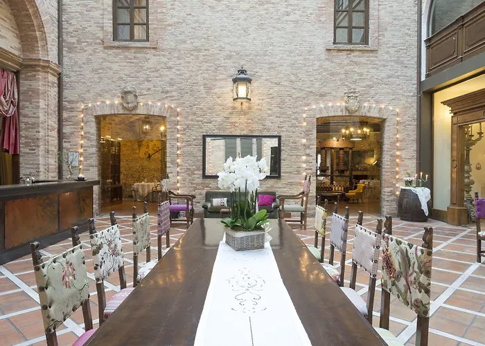 Castello Chiola Dimora Storica Hotel