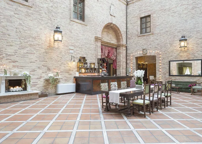 Castello Chiola Dimora Storica Hotel