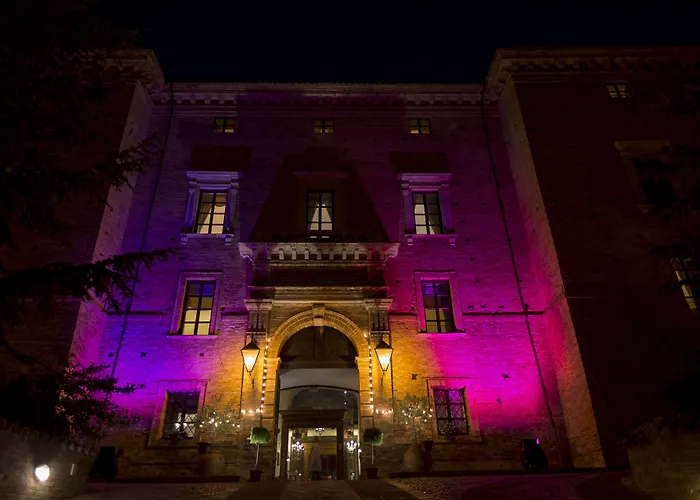 Castello Chiola Dimora Storica Loreto Aprutino