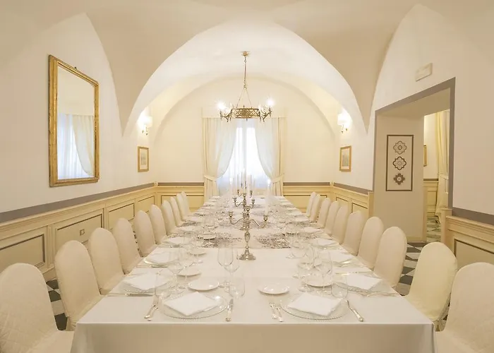 Hotel Castello Chiola Dimora Storica 4*