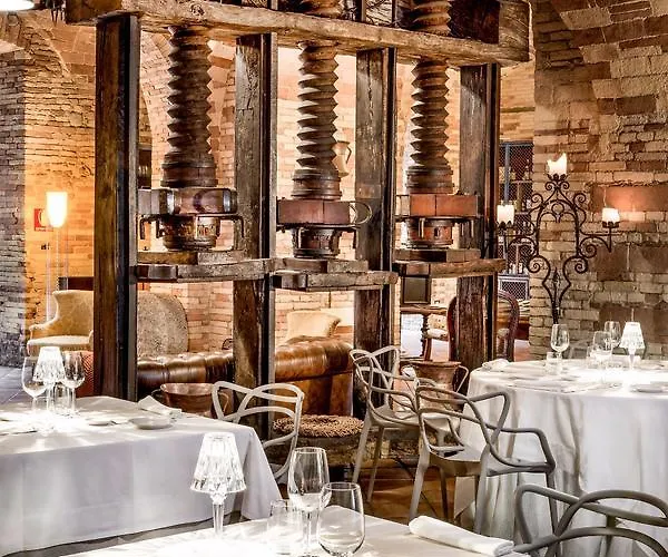 Castello Chiola Dimora Storica 4* Loreto Aprutino